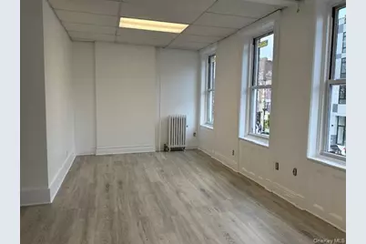 3060 Steinway Street, Astoria, NY 11103 - Photo 30