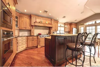 91 Virginia Avenue, Long Beach, NY 11561 - Photo 12