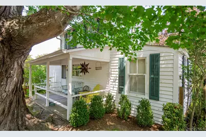 31 Grand Ave and 20 Spring Garden Ave, Shelter Island Heights, NY 11965 - Photo 36