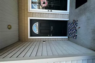 918 Willow Ln, Valley Stream, NY 11580 - Photo 18