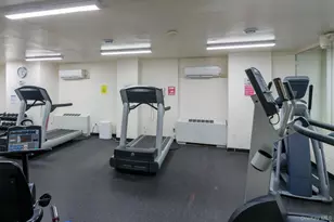 4705 Henry Hudson Pkwy W, Bronx, NY 10471 - Photo 26