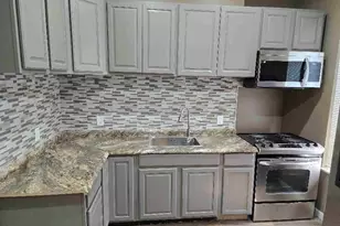 52 Lander St, Newburgh, NY 12550 - Photo 2