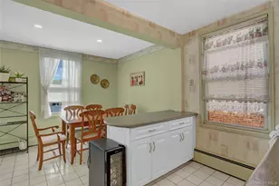 120 Morris Ave, Rockville Centre, NY 11570 - Photo 12