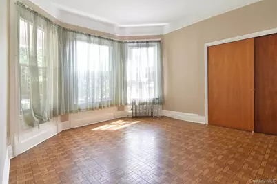 19 Primrose Avenue, Mount Vernon, NY 10552 - Photo 8