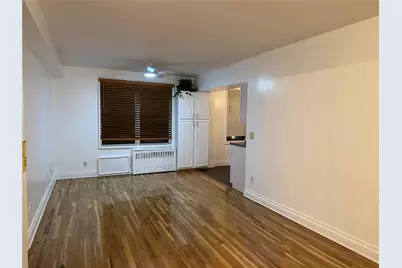 1725 Edison Avenue #2D, Bronx, NY 10461 - Photo 4