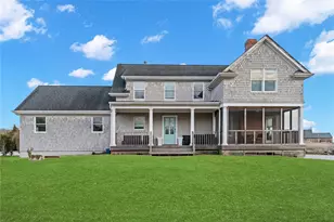 8 Hyler Dr, Hampton Bays, NY 11946 - Photo 2