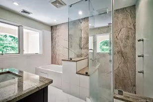 262 Harbor Acres Rd, Port Washington, NY 11050 - Photo 14