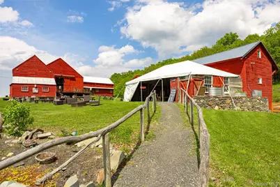 148 N Creek Road, Staatsburg, NY 12580 - Photo 14