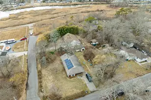 34 Hemlock Dr, Mastic Beach, NY 11951 - Photo 22