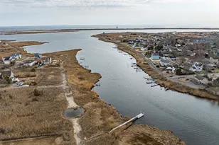 34 Hemlock Dr, Mastic Beach, NY 11951 - Photo 30