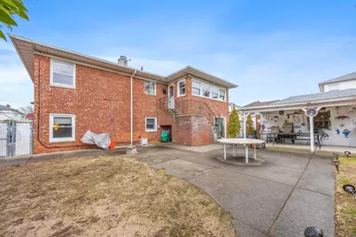 15744 97th Street, Howard Beach, NY 11414 - Photo 26