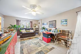 157-44 97th St, Howard Beach, NY 11414 - Photo 16