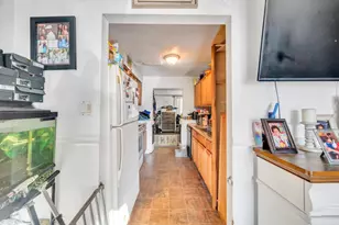 189 Hill Cir, Calverton, NY 11933 - Photo 14