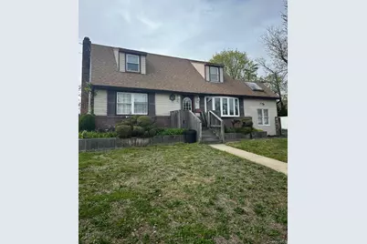 512 Leader Avenue, Babylon, NY 11703 - Photo 1