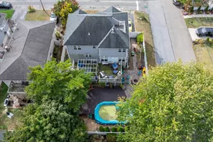 35 Jackson Ave W, Babylon, NY 11702 - Photo 28