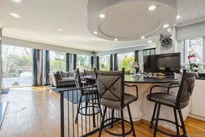 123 Barrett Road, Lawrence, NY 11559 - Photo 8