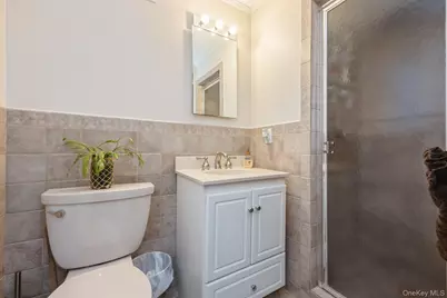 123 Barrett Road, Lawrence, NY 11559 - Photo 22