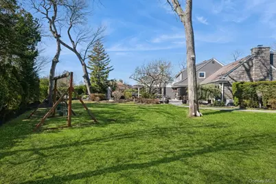 123 Barrett Road, Lawrence, NY 11559 - Photo 28