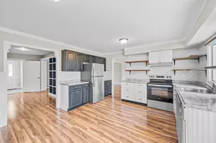 10 Leone Ct, Woodbury, NY 10930 - Photo 12