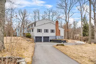 10 Leone Ct, Woodbury, NY 10930 - Photo 2