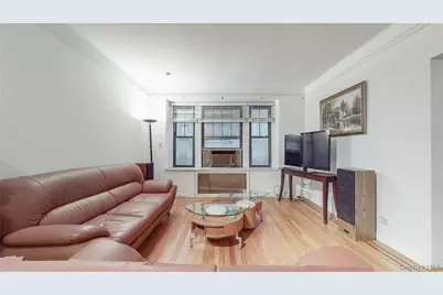 109-14 Ascan Avenue #1D, Forest Hills, NY 11375 - Photo 2