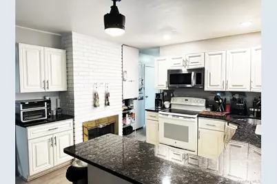 94 Mallard Road, Levittown, NY 11756 - Photo 2