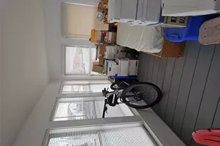 208 Sportsmans Ave, Freeport, NY 11520 - Photo 14