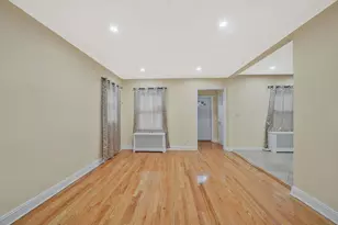 121-16 198th St, Springfield Gardens, NY 11413 - Photo 12
