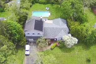 36 Walker Ave, East Quogue, NY 11942 - Photo 2