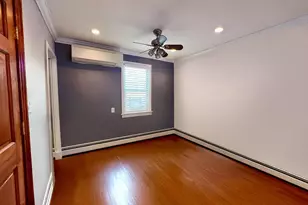 93-17 201st St, Hollis, NY 11423 - Photo 6