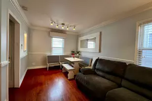 93-17 201st St, Hollis, NY 11423 - Photo 2