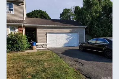 64 Kellum Street, Lindenhurst, NY 11757 - Photo 6
