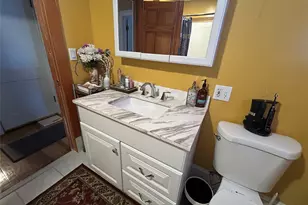 199 Washington St, Poughkeepsie, NY 12601 - Photo 16