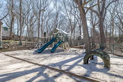 19 Anchor Path, Calverton, NY 11933 - Photo 12