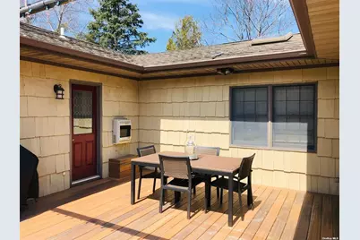 254 Meeting House Creek Road, Aquebogue, NY 11931 - Photo 18