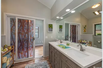 254 Meeting House Creek Road, Aquebogue, NY 11931 - Photo 12