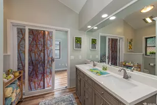 254 Meeting House Creek Rd, Aquebogue, NY 11931 - Photo 12