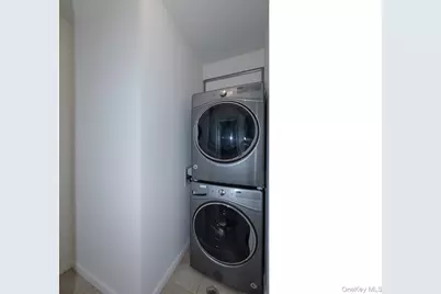 115 Evergreen Street #106, West Babylon, NY 11704 - Photo 12