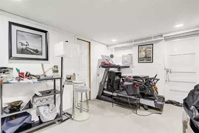 1355 E 99th Street, Brooklyn, NY 11236 - Photo 16