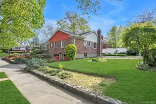 61-46 213th St, Bayside, NY 11364 - Photo 22