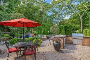 62 Laurel Dr, Smithtown, NY 11787 - Photo 38
