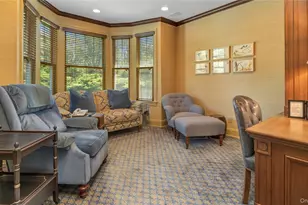 48 Pembroke Dr, Glen Cove, NY 11542 - Photo 20