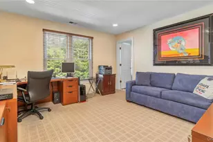 48 Pembroke Dr, Glen Cove, NY 11542 - Photo 32