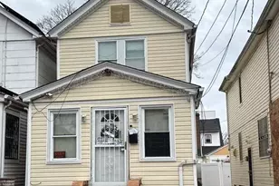 173-61 105th Ave, Jamaica, NY 11433 - Photo 4