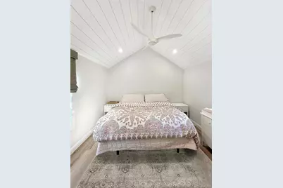 8 Elder Avenue, Hampton Bays, NY 11946 - Photo 12