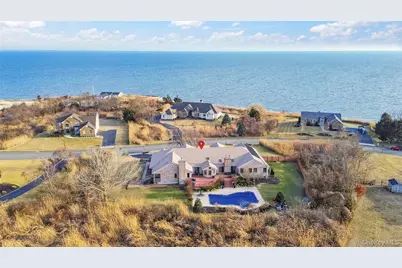 5 Marina Lane, Patchogue, NY 11772 - Photo 2