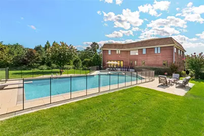 89 Old Canoe Place Road, Hampton Bays, NY 11946 - Photo 38