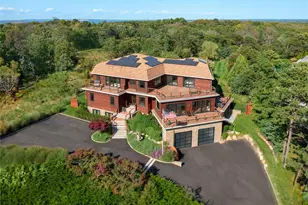 89 Old Canoe Place Rd, Hampton Bays, NY 11946 - Photo 10