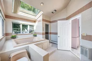 20 Northern Pkwy E, Plainview, NY 11803 - Photo 16