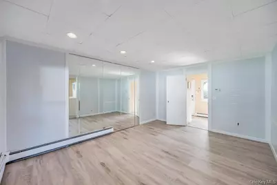 20 Northern Parkway E, Plainview, NY 11803 - Photo 6